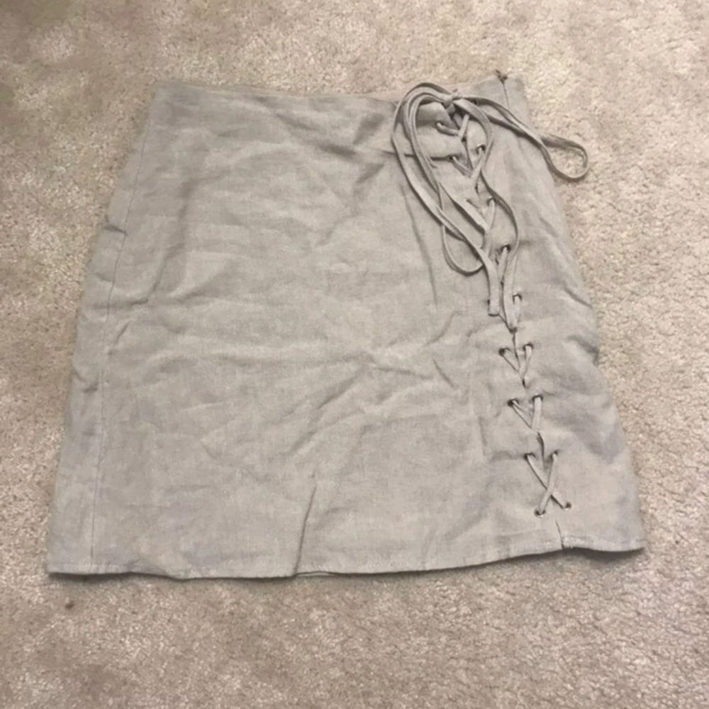 High waisted skirt